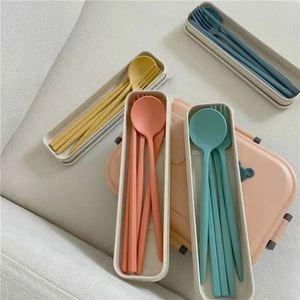 Juego de Cubiertos Portátil para Camping, Cuchara, Tenedor, Cuchillo y Palillos, en Estuche de Trigo, en Oferta - Product Image 5