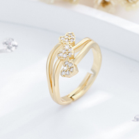 Bagues en zircon triple cœur pour femmes, plaquées or 18 carats, en laiton, ajustables, ouvertes, bijoux romantiques pour mariage et fiançailles, vente en gros