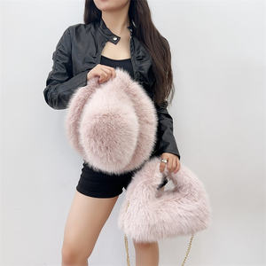 Conjunto de sombrero y bolso de cubo de piel, sombrero de otoño e invierno de felpa cálido para mujer, sombrero y bolso de mano de piel de zorro de imitación de estilo Punk - Product Image 3