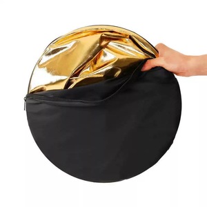 Réflecteur de lumière ovale pliable portable 5-en-1 90x120cm, accessoires de studio photo multicolores, sac réfléchissant en plastique - Product Image 3