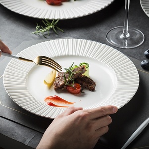 Piatto da Cena in Ceramica Moderna con Texture Radiante, Rotondo, per Ristoranti e Hotel, Piatto <span class=keywords><strong>di</strong></span> Presentazione per Ristorazione Fine, Finitura Sabbiata, per Bistecche e Pasta - Product Image 1