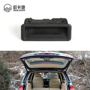 Pour <span class=keywords><strong>BMW</strong></span> E60 <span class=keywords><strong>E90</strong></span> E70 E71 E84 interrupteur de porte arrière de voiture poignée de coffre couvercle de coffre bouton poussoir interrupteur de hayon 1 3 série X1 X3 X5 X6 - Product Image 2