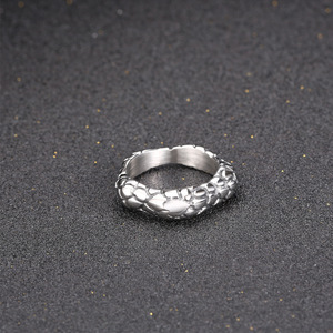 European American Style Distressed Polygonal <b>Titanium</b> Steel <b>Ring</b> Crocodile Pattern Men's Jewelry SA1102 - Product Image 4