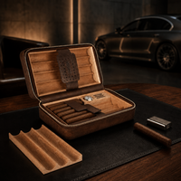 Coffret Humidor de Voyage de Luxe en Cuir et Cèdre Espagnol pour Cigares, avec Briquet, Coupe-Cigares en V et Support, Anti-Humidité, Grande Capacité