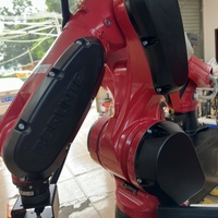 Robot industriel intelligent six axes 725 kg BRTIRUS0707A, composants moteur, boîte de vitesses, engrenages, moteur 380V pour la préhension de pièces injectées