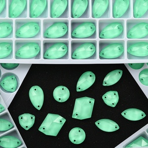 Cristales de Estrás Fluorescentes Verde Neón OLeeya, Piedras Grandes con Reverso Plano, Cristales para Coser en Leotardos de Gimnasia - Product Image 2