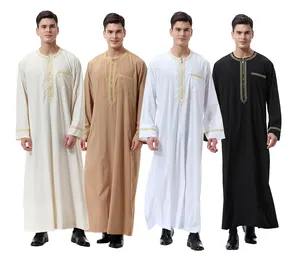 Nuovo stile Dubai abbigliamento islamico uomo musulmano thobe di uomini in preghiera in stile Kuwait thobe