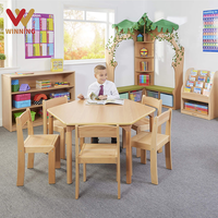 Ensemble de meubles Montessori pour enfants de maternelle, table et chaises en bois, garderie, crèche, pour l'environnement de la salle de classe préscolaire