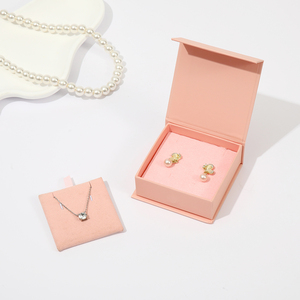 Boîte à bijoux <span class=keywords><strong>en</strong></span> papier rose de qualité supérieure avec couvercle rabattable, emballage cadeau personnalisable doublé de velours pour colliers et bagues - Product Image 4