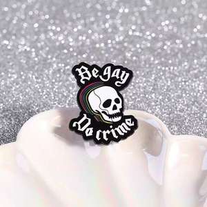 创意潮流天使十字架时尚骷髅锌合金油滴别针包衣服挂饰圣诞节国庆节万圣节 - Product Image 4