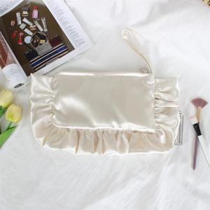 Cosmetische tas van satijn met ruches en handvat, draagbare make-up-<span class=keywords><strong>organizer</strong></span> in effen kleur voor dames, reisopbergtas - Product Image 5