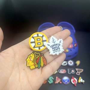 Vente chaude nouvelle série <span class=keywords><strong>NHL</strong></span> sabot chaussure décoration et Hockey Sports breloques de chaussures en caoutchouc souple pour NHLSupporters accessoires de chaussures - Product Image 4