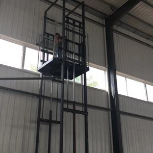 Mini-élévateur hydraulique électrique portable avec une hauteur de levage de 2 m, télécommande, conception à voie unique pour utilisation en sous-sol - Product Image 4