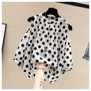 Blus Wanita Bergaya Abadi dengan Motif Polka Dot, Model Cold Shoulder, dan Kerah Mock Neck Oversized - Product Image 6