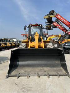 Cargadora de Ruedas Usada LiuGong 856H, Carga Nominal de 5.5 Toneladas, con Motor Cummins, Cucharón de 4.5 m³ para Minería, Canteras y Operaciones en Altas Temperaturas - Product Image 4