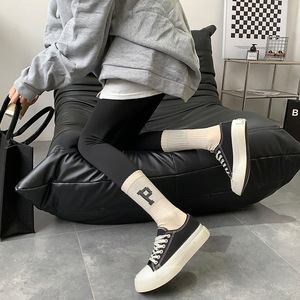 Tùy Chỉnh Dệt Kim 100% Cotton Vớ Biểu Tượng Bespoke OEM Tạo Của Riêng Bạn Mang Nhãn Hiệu Chữ Crew Lớn Tùy Chỉnh Thiết Kế Vớ - Product Image 6