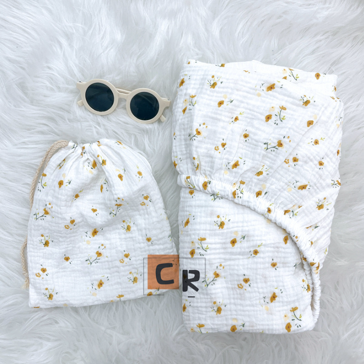 Pequeños estambos amarillos