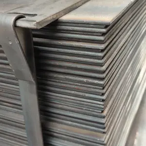 Hochwertiger Kohlenstoffs tahl Weich stahl MS ss400 s45c a36 65Mn heiß geschmiedete Feder flache Metallstange Fabrik