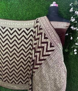 Auténtico Saree de Chiffon Georgette Puro, Tejido Semimanual, Suave y Fluido, con Detalles Tradicionales Intrincados, Ideal para Fiestas - Product Image 6