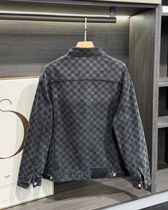 <span class=keywords><strong>Giacca</strong></span> di <span class=keywords><strong>Jeans</strong></span> da <span class=keywords><strong>Uomo</strong></span> di Lusso Louis Vuitton Denim Damier Fusion Decostruita, Capo di Tendenza per Abbigliamento Casual e Formale con Stampa a Quadri - Product Image 2