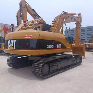 Excavatrice sur chenilles CAT 320CL de 20 tonnes avec godet de 1 m³ de capacité, modèle d'excavatrice sur chenilles CAT 320CL d'occasion - Product Image 4