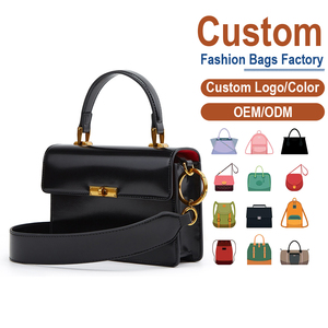 Sac carré élégant en cuir verni pour femmes, avec fermeture à fermoir doré, poignée supérieure, bandoulière amovible, sac à bandoulière - Product Image 1