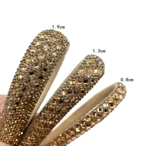 Footwear accessories Rhinestone rope shoe accessories are suitable for the production of women's sandals material crystal strip