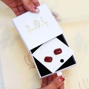 Porte-cartes de présentation de bijoux en or personnalisé avec logo, carte d'instructions d'entretien des bijoux pour bracelet, collier, boucles d'oreilles en pierre - Product Image 6