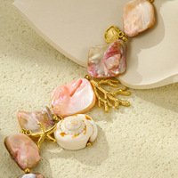 Collier de plage style océan avec perles et coquillages, pendentif conque corail imperméable, collier de coquillages naturels fait main, bijoux de vacances