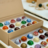 Boîte cadeau de barre de chocolat à la truffe de luxe haut de gamme personnalisée papier carton rigide gris fermeture magnétique doublure éponge pour emballage alimentaire