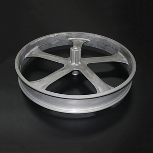 Ruote per Fat Bike da 26 Pollici - Cerchi in Lega di Magnesio a 5 Razze con Freno a Disco per Terreni Neve/Sabbia - Set Ruote Rinforzato per Bici da Neve e Spiaggia - Product Image 5