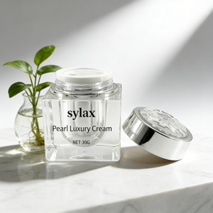 ครีมบำรุงผิวหน้าและผิวกาย โกลด์ เพิร์ล คอลลาเจน กลีเซอรีน 30 กรัม ไนอะซินาไมด์ ช่<span class=keywords><strong>ว</strong></span>ยให้ผิ<span class=keywords><strong>ว</strong></span>ขา<span class=keywords><strong>ว</strong></span>กระจ่างใส ไม่มีผลข้างเคียง เหมาะสำหรับผิวคล้ำ - Product Image 1