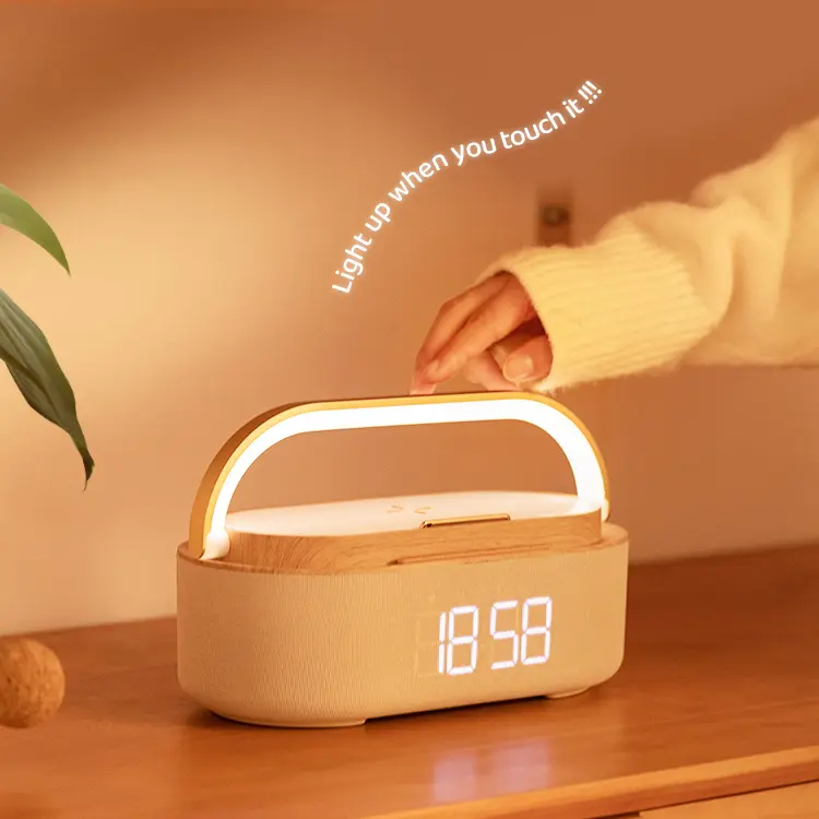 बेडरूम बेडसाइड समायोज्य चमक संगीत ध्वनि लैंप की वायरलेस चार्जर एलईडी लाइट के साथ डिजिटल अलार्म घड़ी