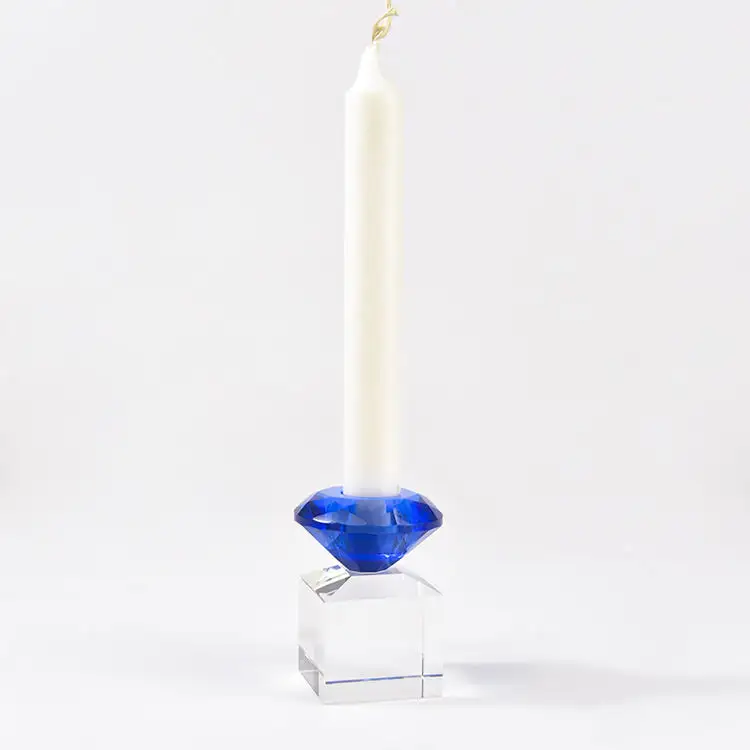 Изготовленный на заказ гравированный Кристалл любящие подарки подсвечник для чайного света с бриллиантом