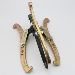 <strong>Nike</strong> Three Jaw Bearing Puller 100-500mm High Carbon Steel Industrial Machine Repair Tool - Product Image 1
