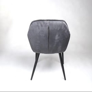 Silla de Comedor Convertible de Diseño Moderno y Lujoso, Tapizada en Terciopelo Nórdico, Patas Metálicas Doradas, Económica, para <span class=keywords><strong>Apartamento</strong></span> o Sala de Estar - Product Image 3