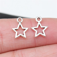 Colgante de Estrella Hueca de 10x13mm en Aleación de Zinc Tono Plata para Etiquetas de Recuerdo de Baby Shower