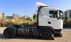 Camión Tractor <span class=keywords><strong>Scania</strong></span> <span class=keywords><strong>G410</strong></span> Blanco 4x2 Usado con Motor DC13 de Alta Calidad en Venta - Product Image 3