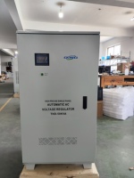 Ventes directes usine OEM Régulateur de tension statique monophasé AC SVC-D20000VA 20kVA Entrée 90-250V 110V-250V 150-250V Stable 220V