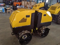 Compacteur vibrant mini de 1,5 tonne de marque chinoise SRD016W pour le compactage du sol et de l'asphalte