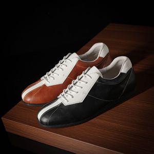 Chaussures de sport rétro de style britannique pour un usage décontracté, contraste de couleurs noir et blanc, cuir véritable très résistant - Product Image 5