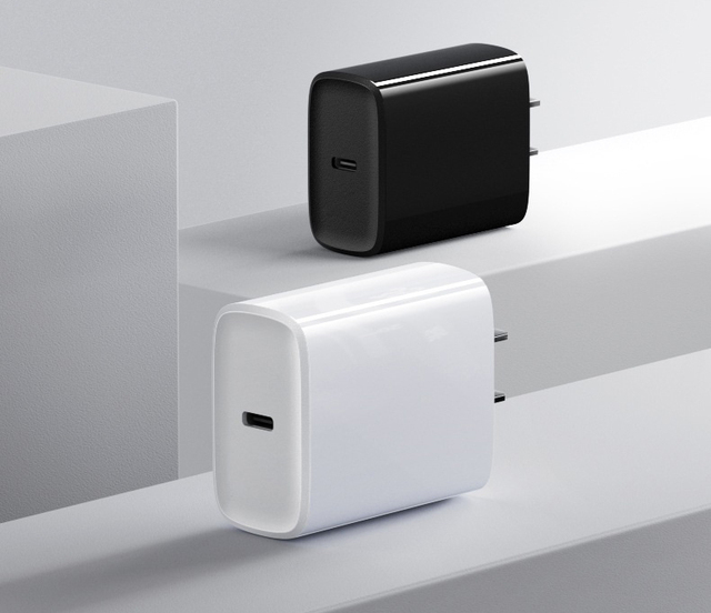 GaN Fast Charger, 35W PD QC3.0 USB C Wall Charger - Universal Compatible with iPhone 16/15, Samsung, Huawei