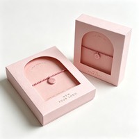 Boîte d'emballage de bijoux en carton gravé tendance pour bague, boucles d'oreilles, pendentif, collier, boîte de rangement de bijoux avec logo personnalisé
