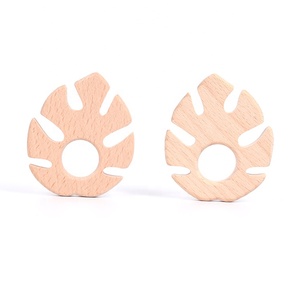 <span class=keywords><strong>Mordedor</strong></span> sensorial para bebé, <span class=keywords><strong>mordedor</strong></span> de madera de haya <span class=keywords><strong>Natural</strong></span> personalizado con forma de hoja, juguetes sensoriales para bebé, venta al por mayor - Product Image 3