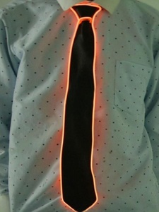 เข็มกลัดรูปหัวใจสีฟ้าอ่อนแบบ <span class=keywords><strong>LED</strong></span> เรืองแสง สำหรับติดเสื้อผ้า เหมาะสำหรับการแสดงบนเวที งานปาร์ตี้ แฟชั่น ดิสโก้ งานกลางคืน แสงแฟลชเรืองแสง สำหรับการเต้น - Product Image 2