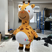 Personnalisation gonflable de costume de girafe de marche de 2.6m pour le costume gonflable de mascotte de girafe de promotion de marque