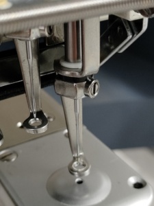 15 kafaları yüksek hızlı bilgisayarlı nakış makinesi (9 iğneler/15 kafaları) - Product Image 4