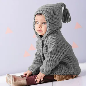 Püskül kapüşonlu ceket bebek Knits yenidoğan örgü hırka bebek kız ve erkek bebek Hoodie yürüyor örgü ceket