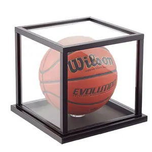 Personalizado venta al por mayor de acrílico transparente de exhibición de madera de fútbol, baloncesto de la caja de visualización