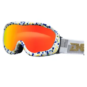 China Made Super wild trend frontline ski chunky beanie with goggles Exported to Worldwide